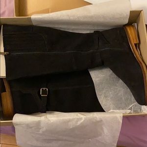 Clark’s Clarkdale Clad Long Black Suede boot